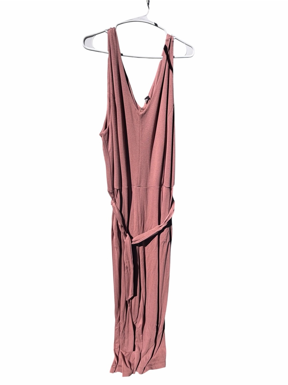 Old Navy Sleeveless V-Neck Jumpsuit in Dusty Rose